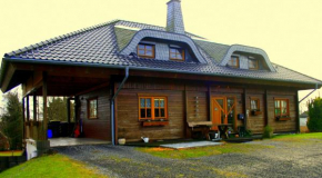 Ferien bei Freunden im Holzhaus